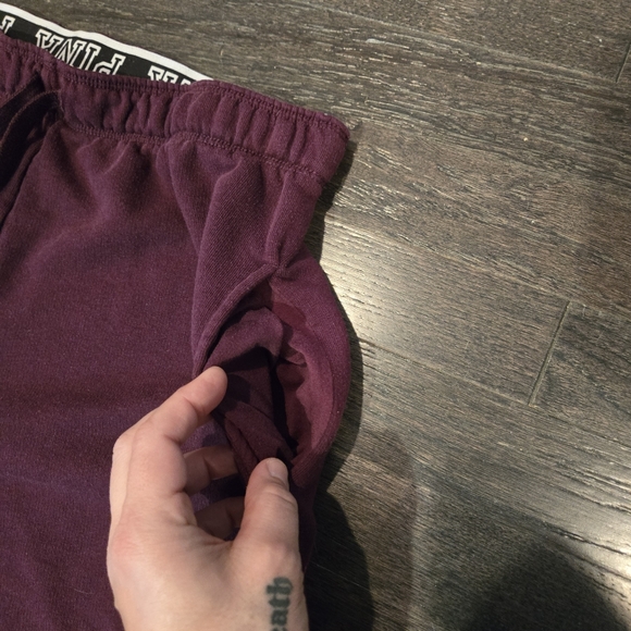PINK Victoria's Secret Oversized Sweatpants - Burgandy, Pink - SZ Small - Picture 7 of 7